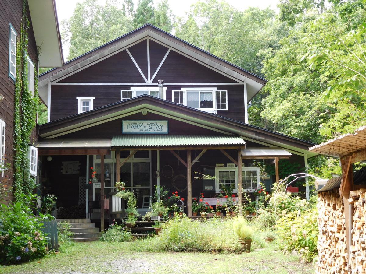 Country Lodge Farmstay Hakuba Bagian luar foto