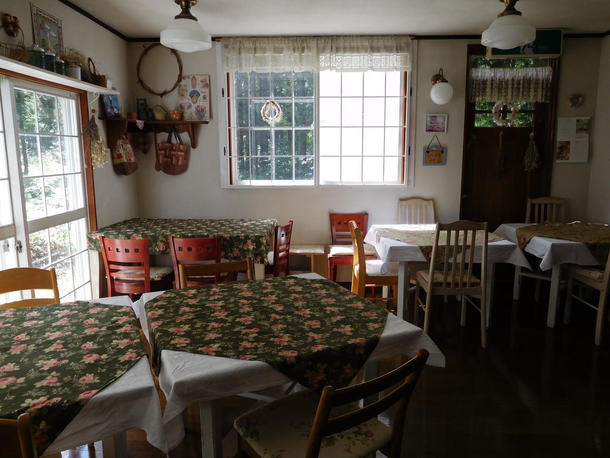 Country Lodge Farmstay Hakuba Bagian luar foto